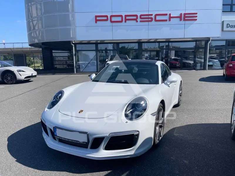 2020 Porsche 911