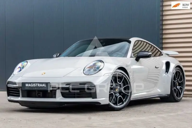 2020 Porsche 911