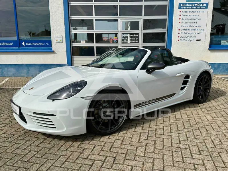 2020 Porsche BOXSTER