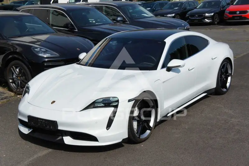 2020 Porsche Taycan