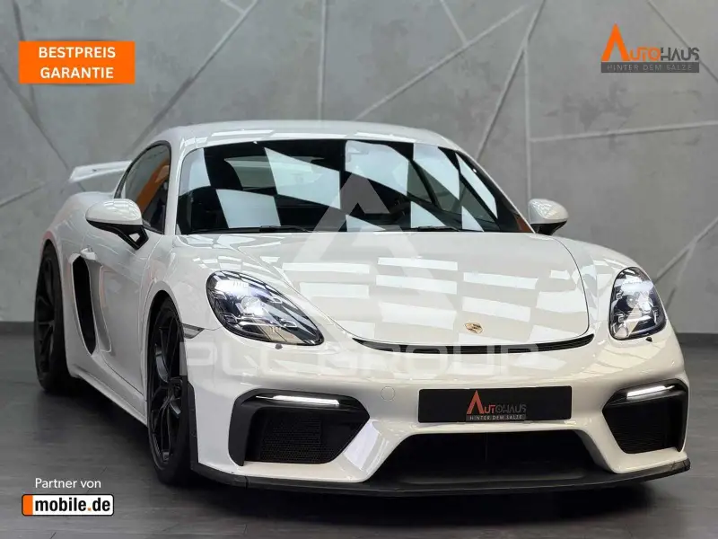 2020 Porsche Cayman