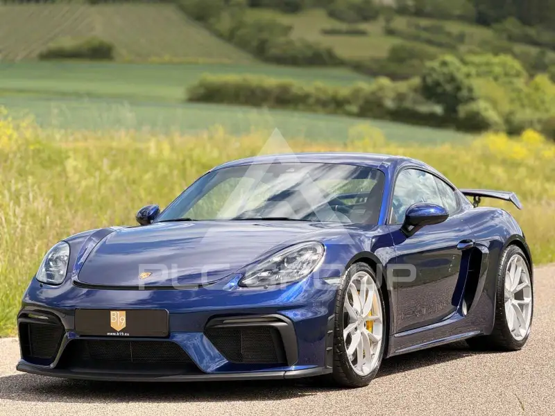 2020 Porsche Cayman
