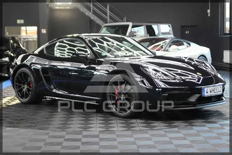 2020 Porsche Cayman