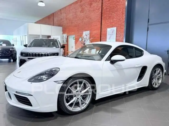 2020 Porsche Cayman