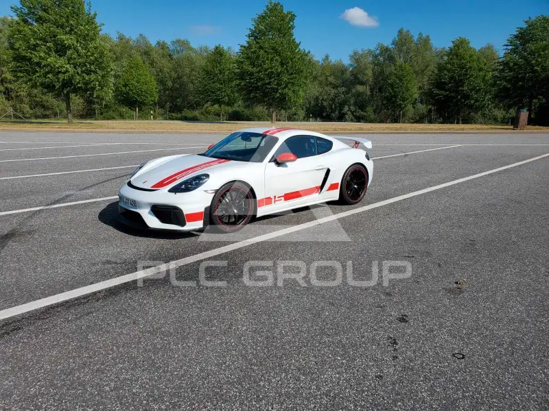 2020 Porsche Cayman