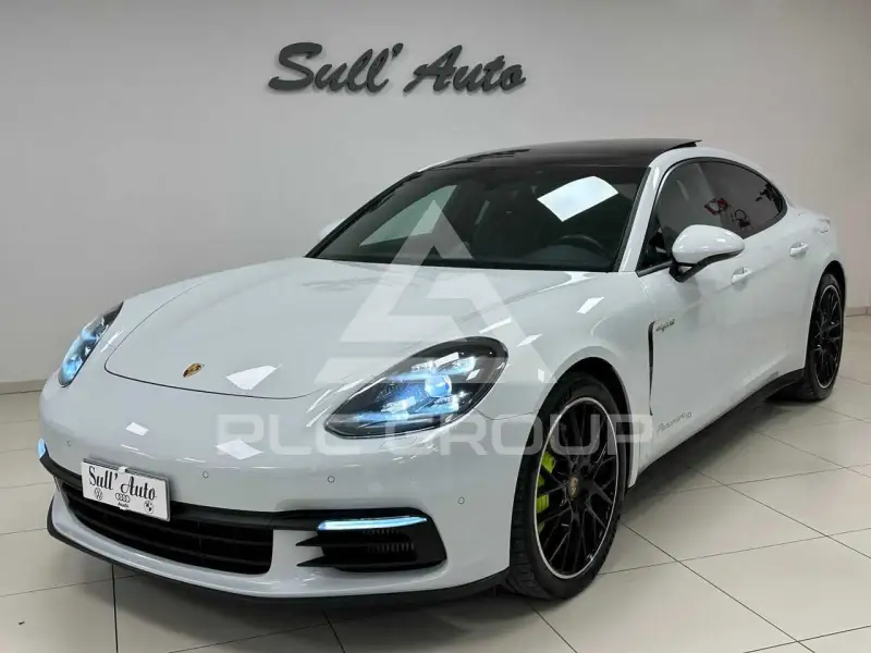 2020 Porsche Panamera