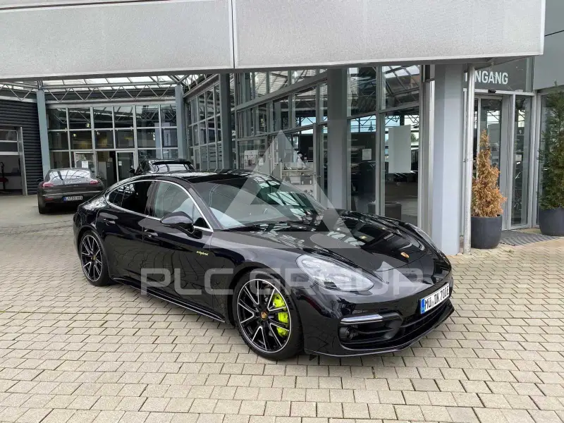 2020 Porsche Panamera