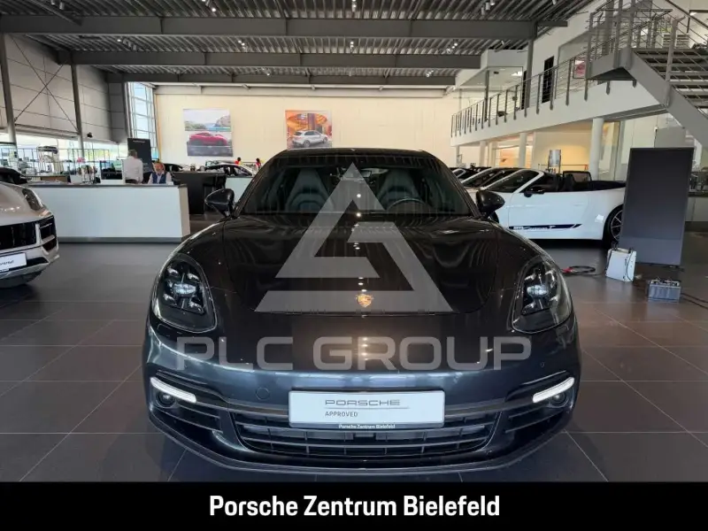 2020 Porsche Panamera