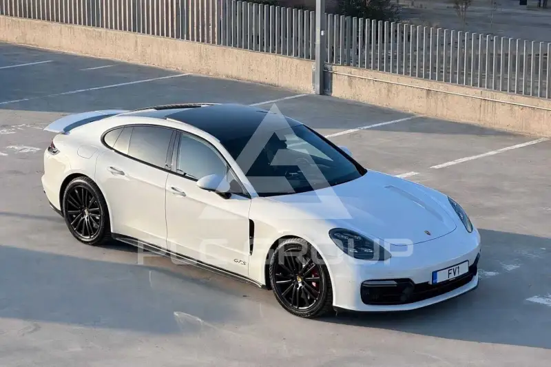 2020 Porsche Panamera