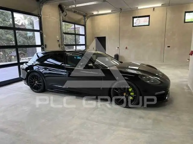 2020 Porsche Panamera