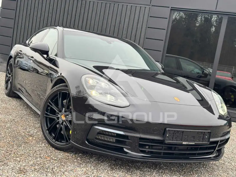 2020 Porsche Panamera