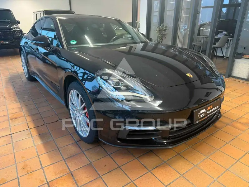 2020 Porsche Panamera