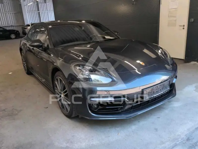 2020 Porsche Panamera