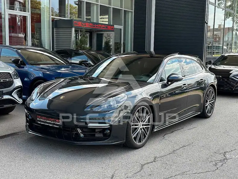 2020 Porsche Panamera
