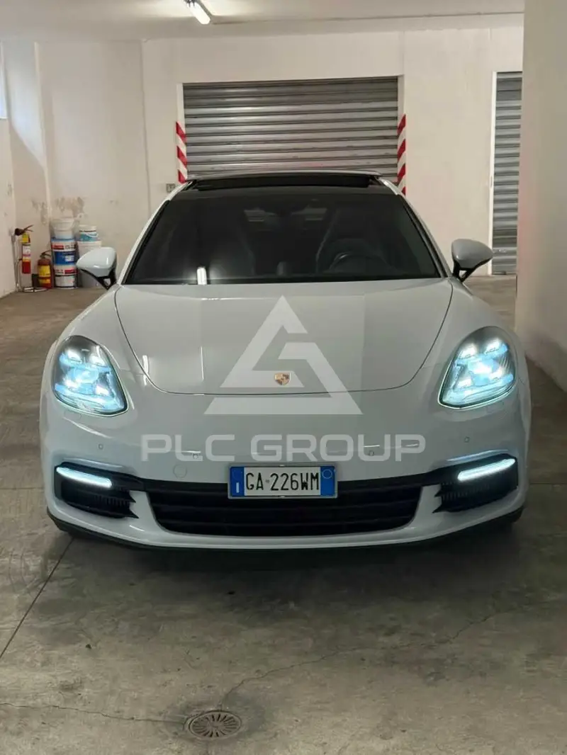 2020 Porsche Panamera