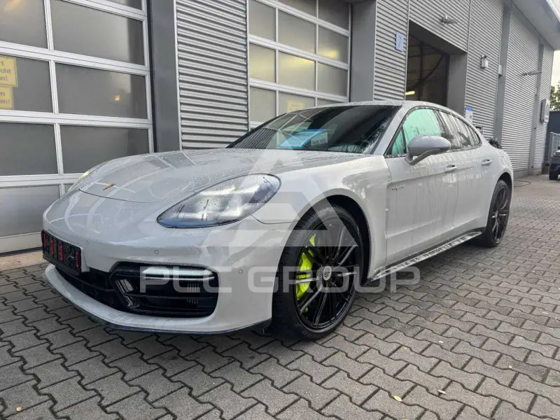 2020 Porsche Panamera