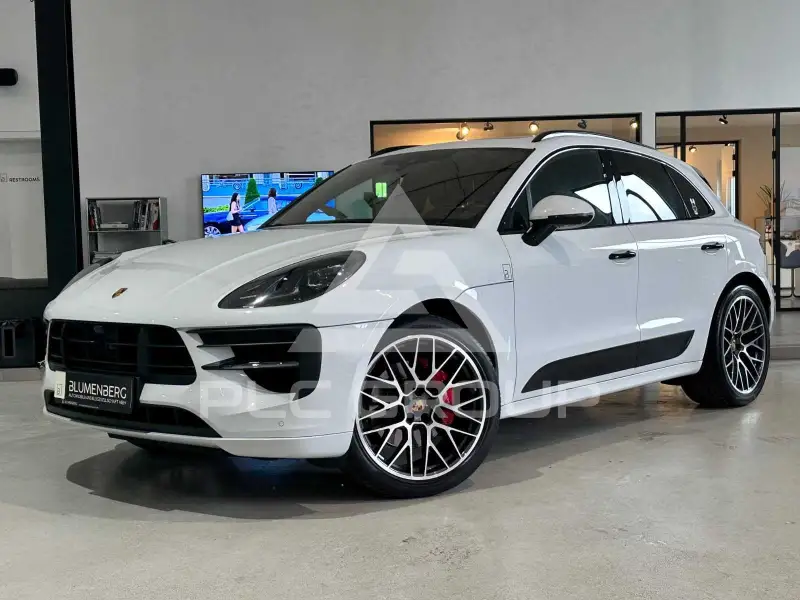 2020 Porsche MACAN