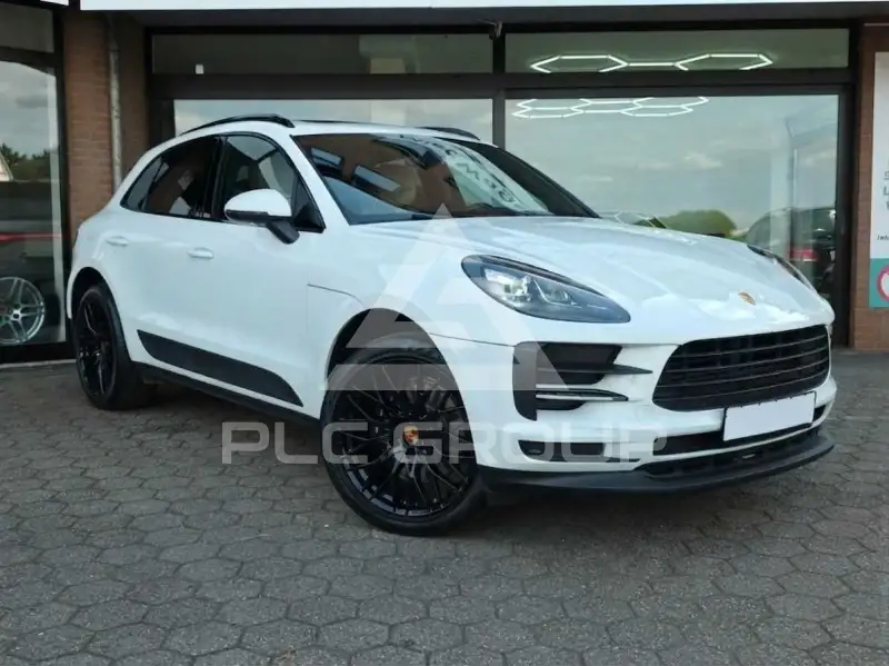 2020 Porsche MACAN