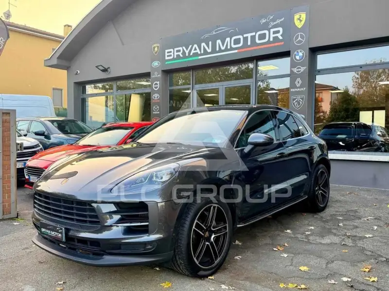 2020 Porsche MACAN