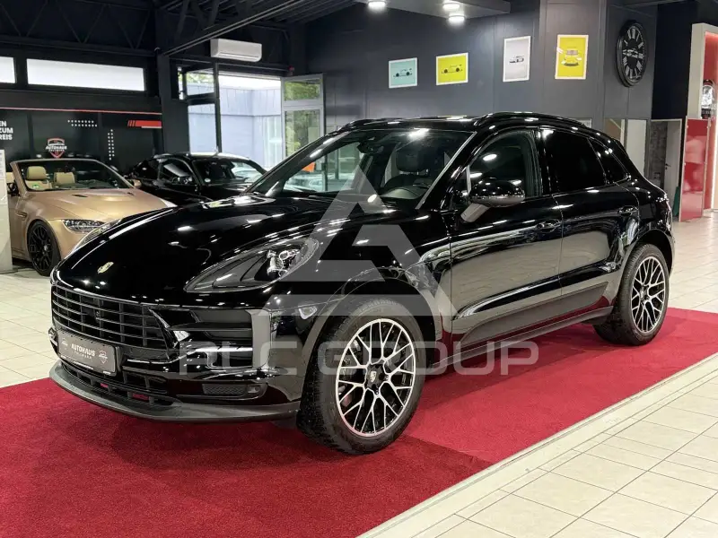 2020 Porsche MACAN
