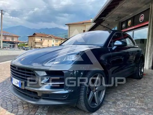 2020 Porsche MACAN