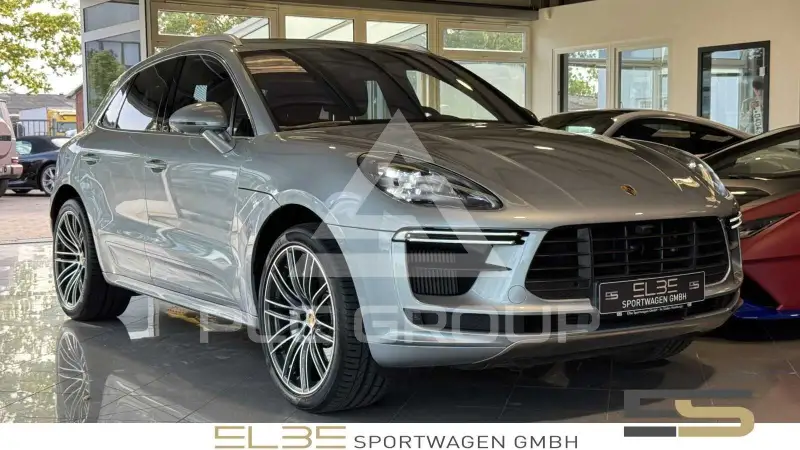 2020 Porsche MACAN