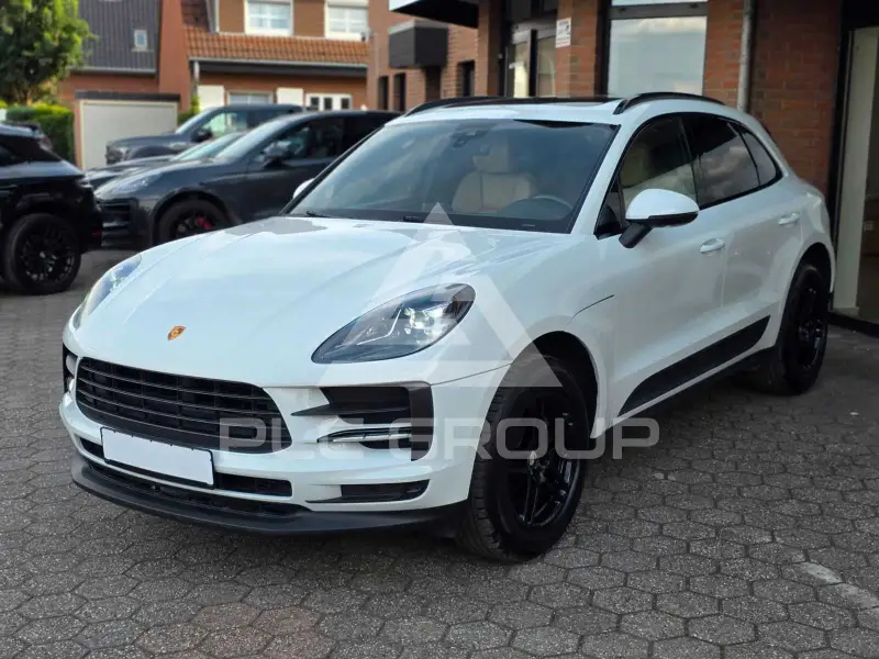 2020 Porsche MACAN
