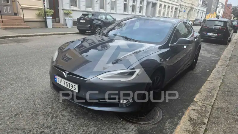 2020 Tesla Model S