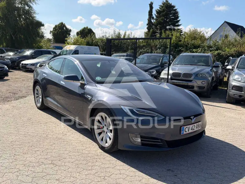 2020 Tesla Model S