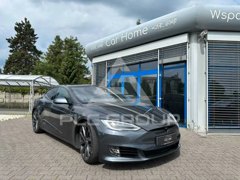2020 Tesla Model S