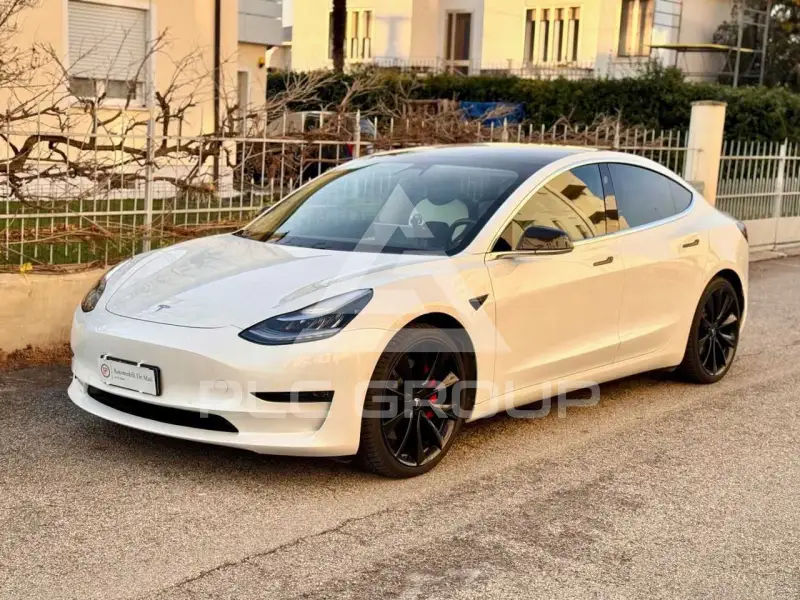 2020 Tesla Model 3