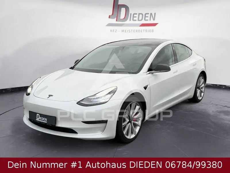 2020 Tesla Model 3