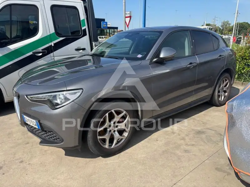 2020 Alfa Romeo Stelvio