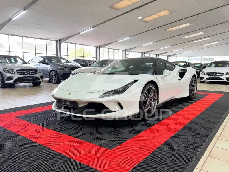 2020 Ferrari F8