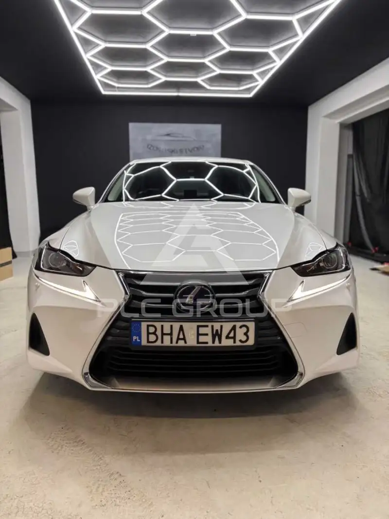2020 Lexus IS300