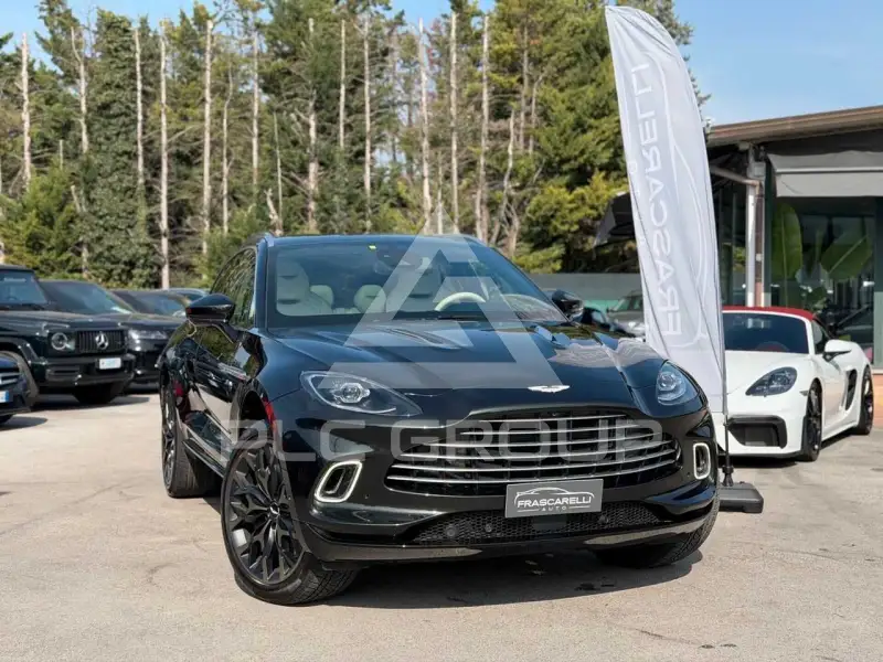 2020 Aston Martin DBX