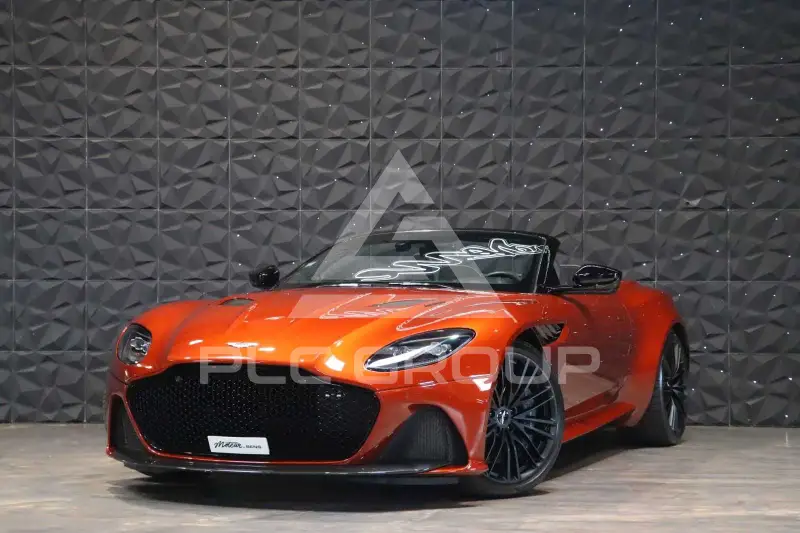 2020 Aston Martin DBS