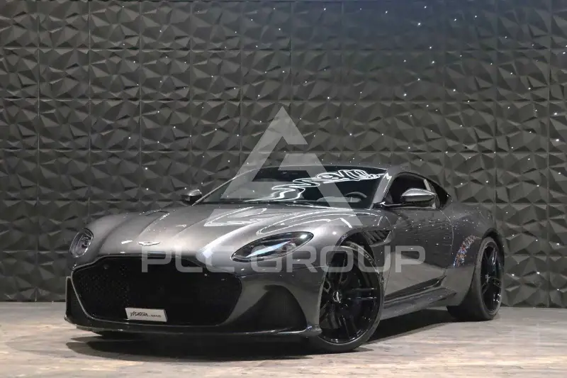 2020 Aston Martin DBS