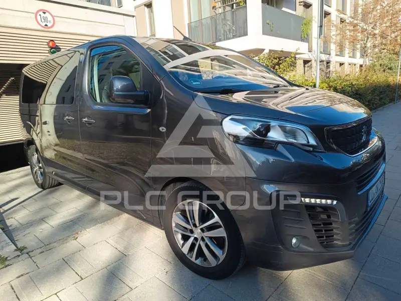2020 Peugeot Traveller