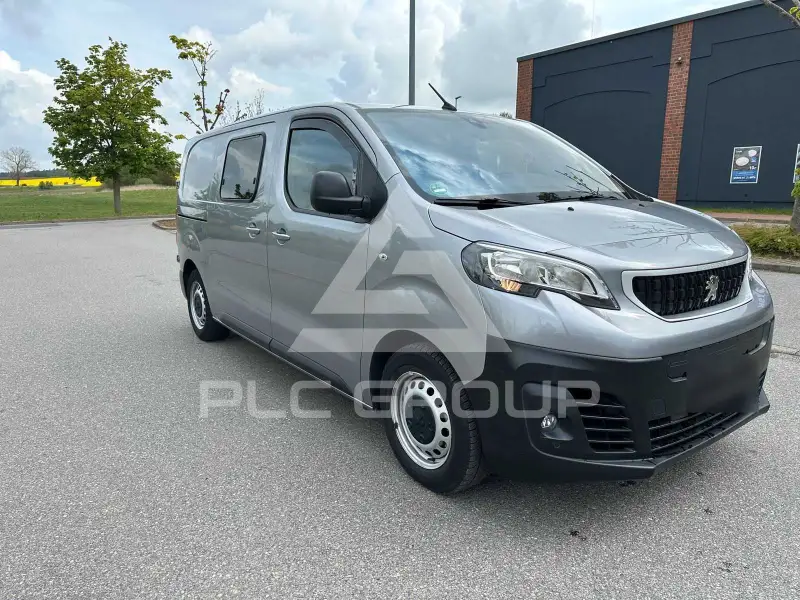 2020 Peugeot Traveller
