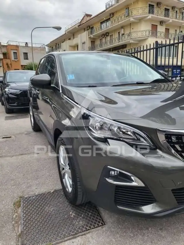 2020 Peugeot 3008