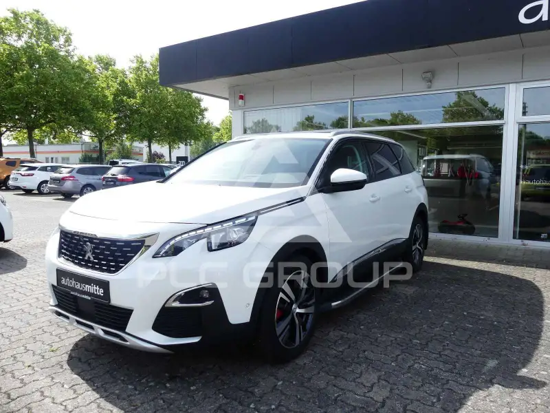 2020 Peugeot 5008