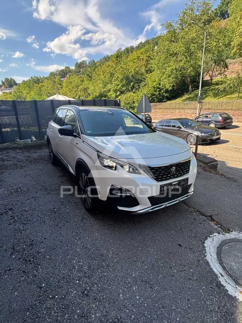 2020 Peugeot 5008