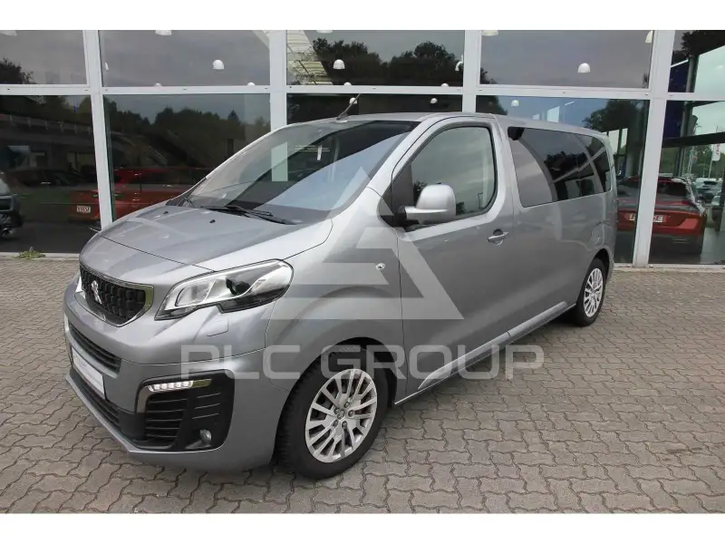 2020 Peugeot Traveller