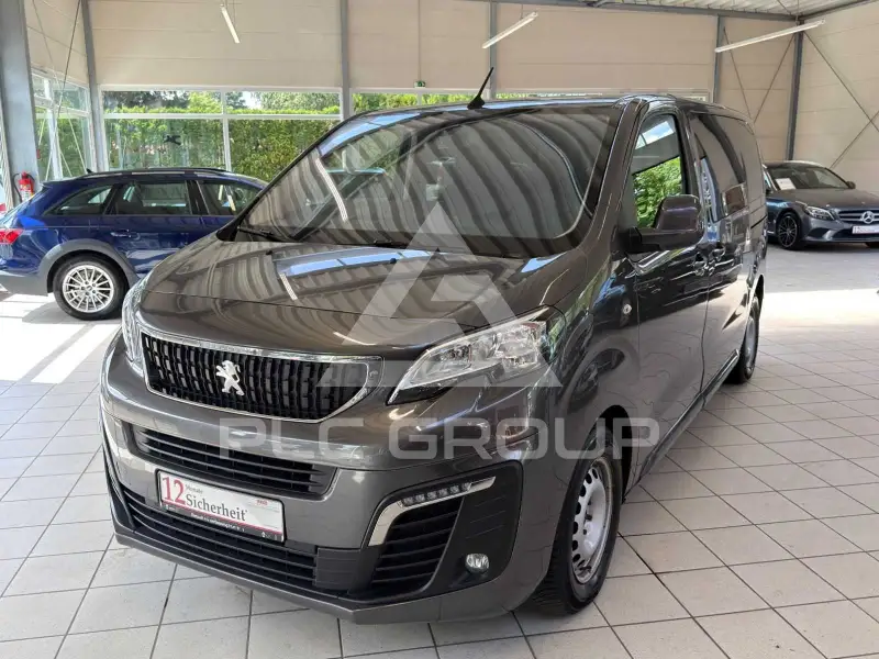 2020 Peugeot Traveller