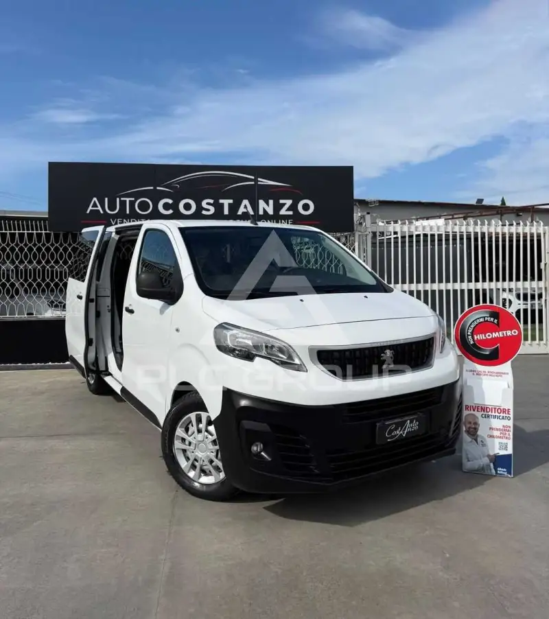 2020 Peugeot Traveller