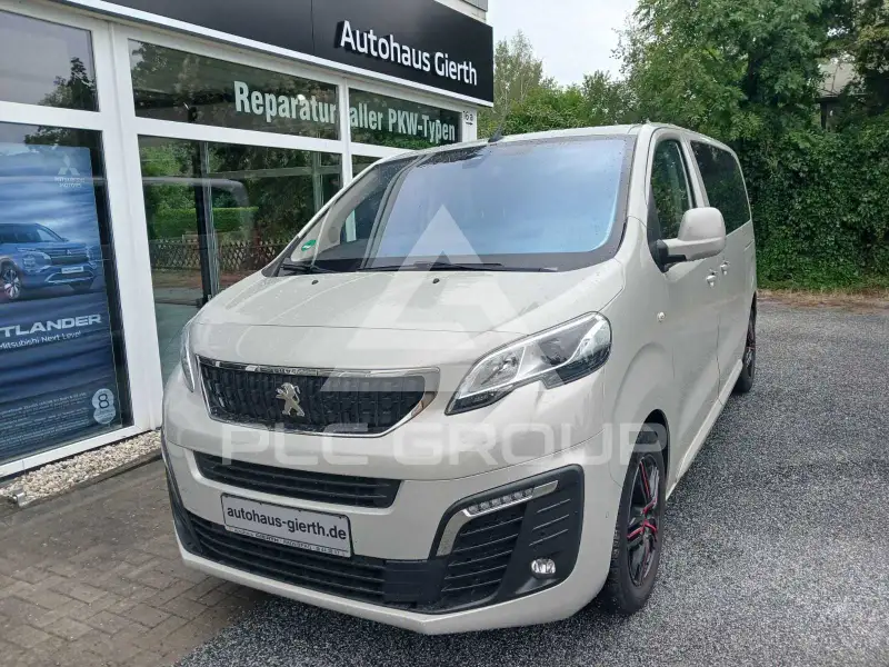 2020 Peugeot Traveller
