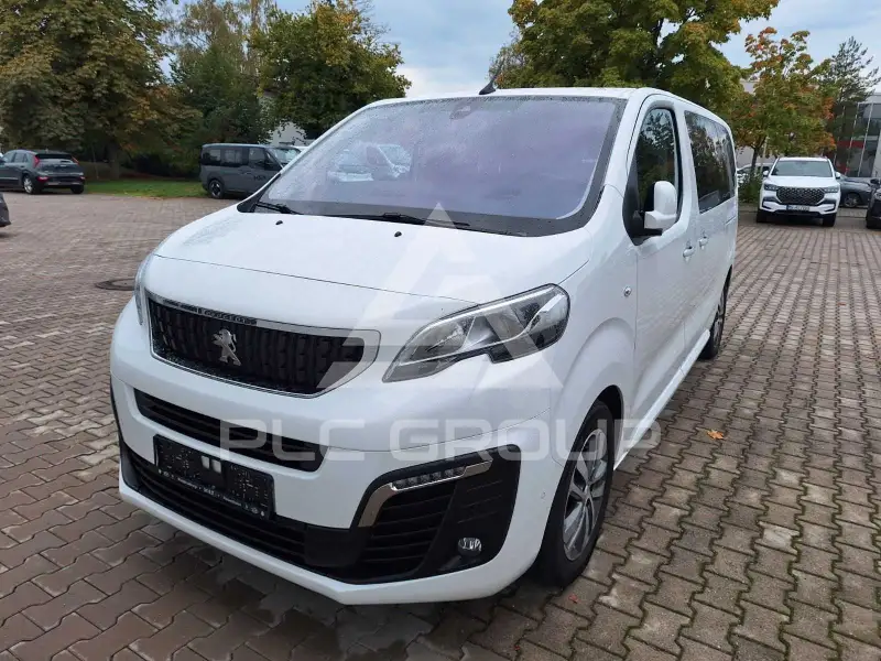2020 Peugeot Traveller