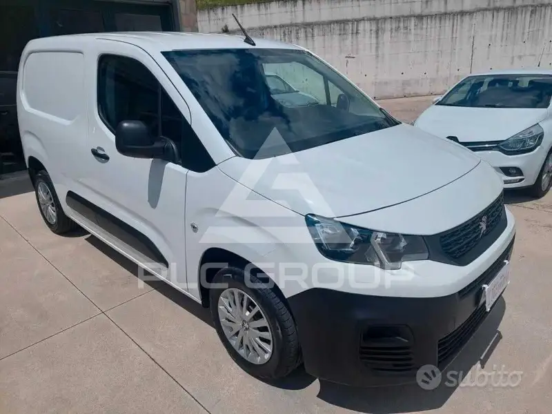 2020 Peugeot Partner