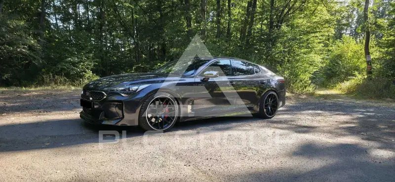 2020 KIA Stinger